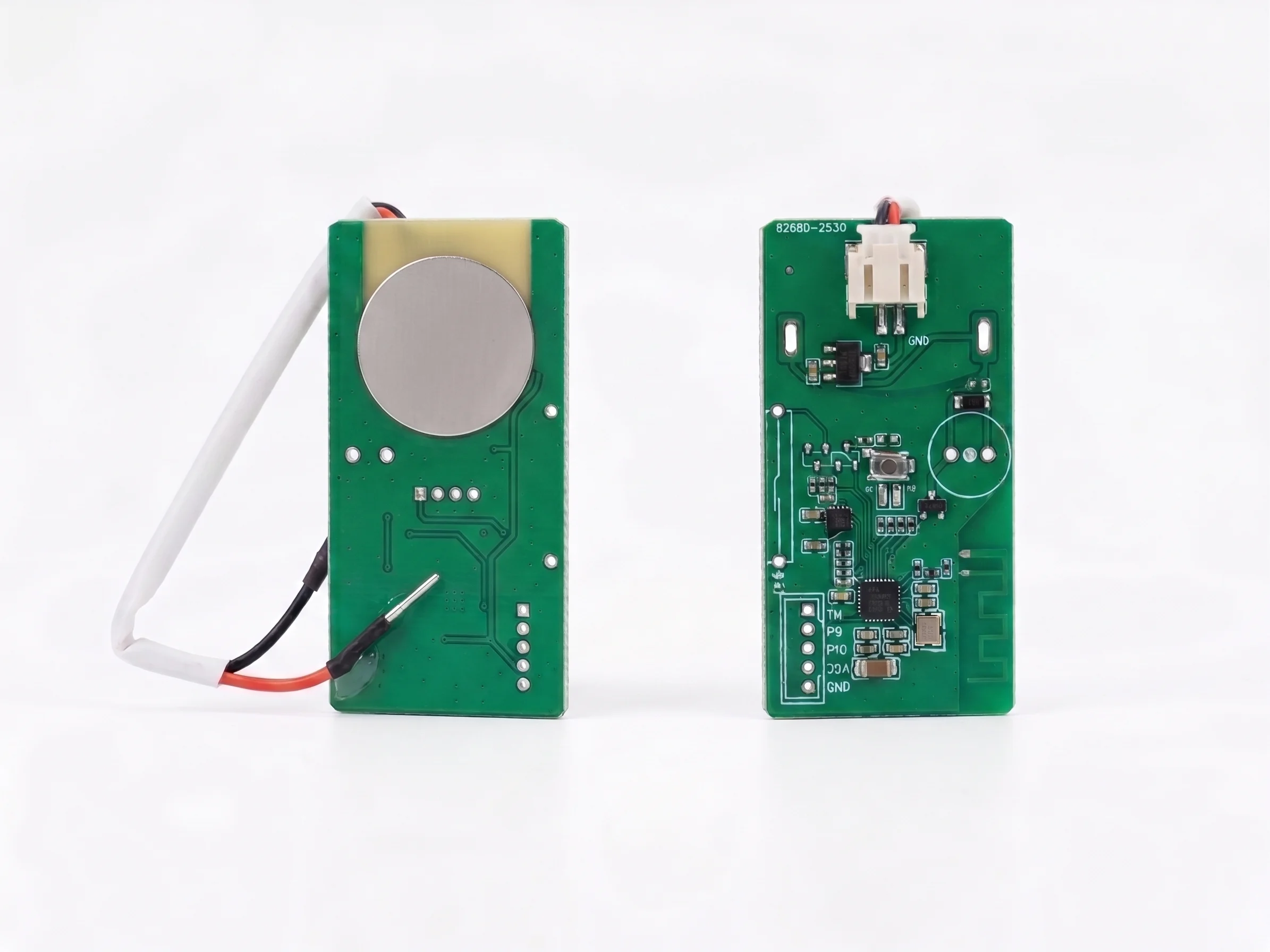 Door magnetic sensor powered by door lock battery for instant entry detection